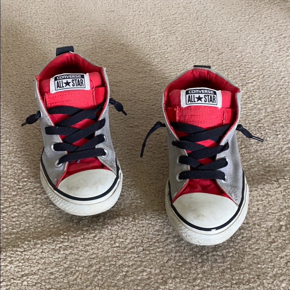 Boys Mid-cut Converse Sneakers